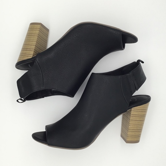 NWOB GAP Peep-Toe Booties Stack Block Heels - Picture 5 of 12